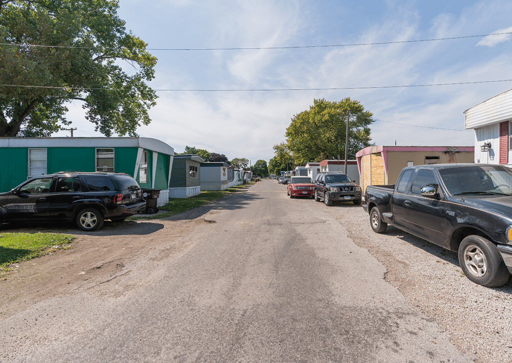 Rantoul_0004_Rantoul-Mobile-Home-Park-34